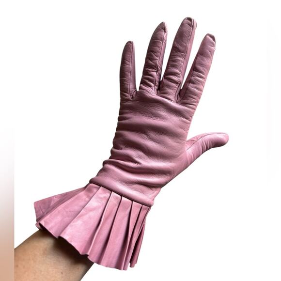 NWT- Shaneen Huxham Genuine Leather Ruffle Cuff Pink Gloves- Size 6.5 - Picture 3 of 15